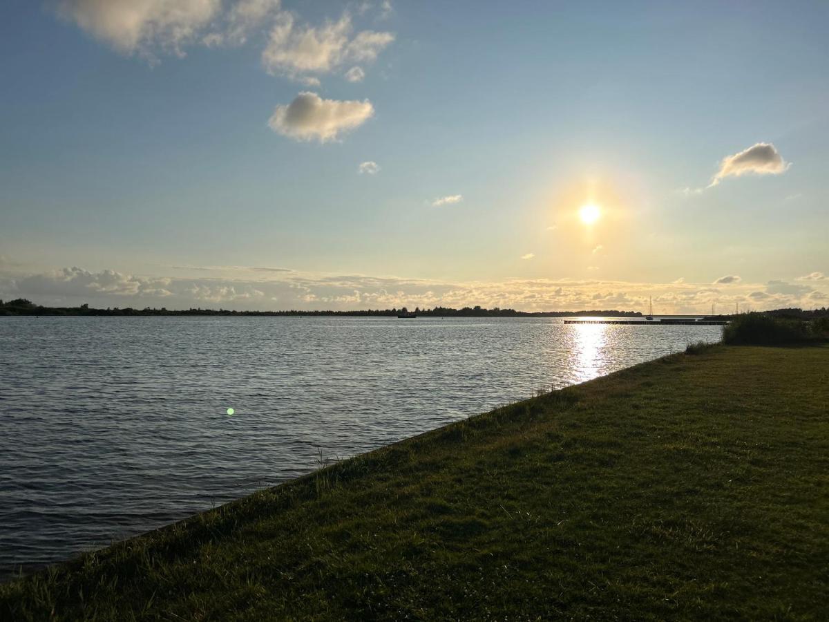 Ds Chalets-Simonsgat 63-Geweldige 6 Tot 7 Persoons Chalet Met 2 Badkamers-Vakantiepark Lauwersoog-Aan Het Lauwersmeer ภายนอก รูปภาพ